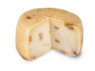Caprino alle noci 500 g
